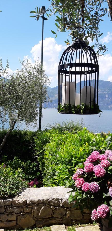 Villa Sul Lago Con Pontile Privato A Brenzone Sul Garda - Unique And Exclusive Kültér fotó