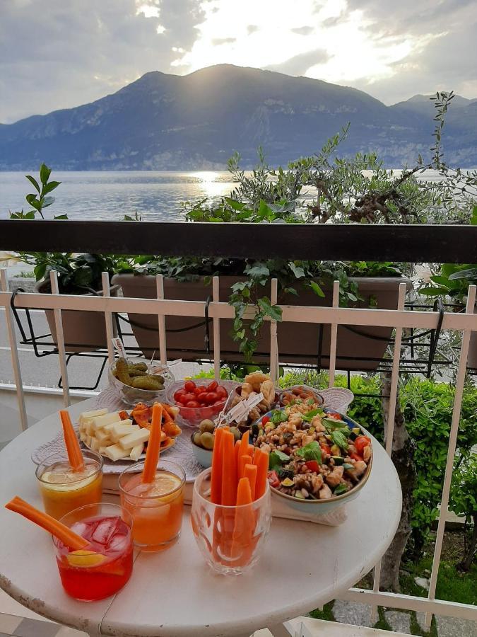 Villa Sul Lago Con Pontile Privato A Brenzone Sul Garda - Unique And Exclusive Kültér fotó