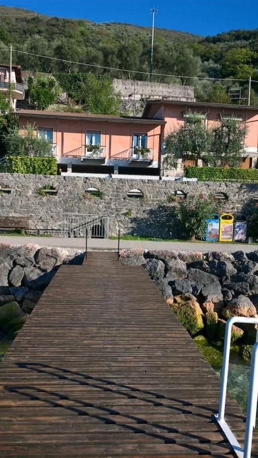 Villa Sul Lago Con Pontile Privato A Brenzone Sul Garda - Unique And Exclusive Kültér fotó