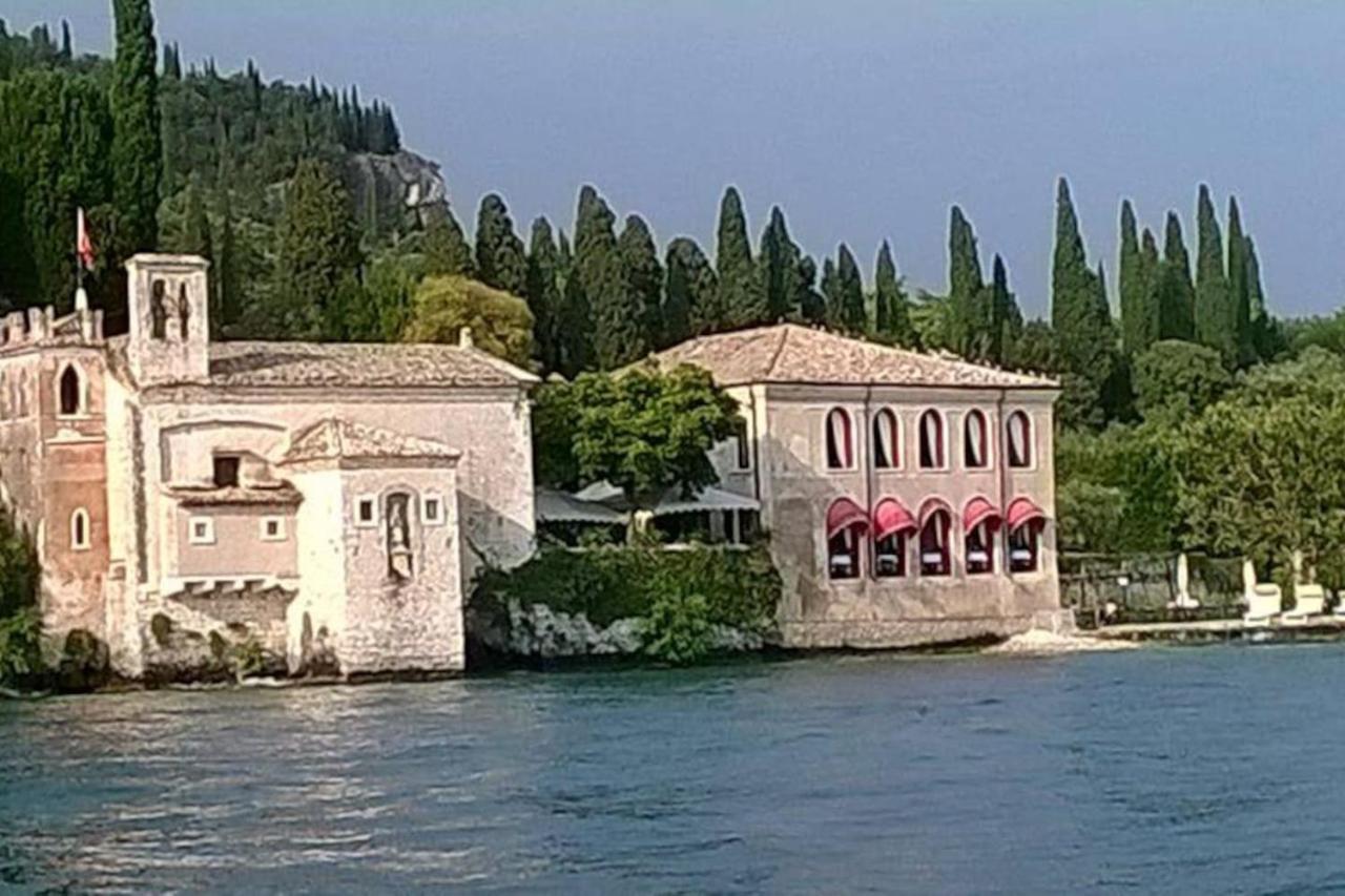 Villa Sul Lago Con Pontile Privato A Brenzone Sul Garda - Unique And Exclusive Kültér fotó
