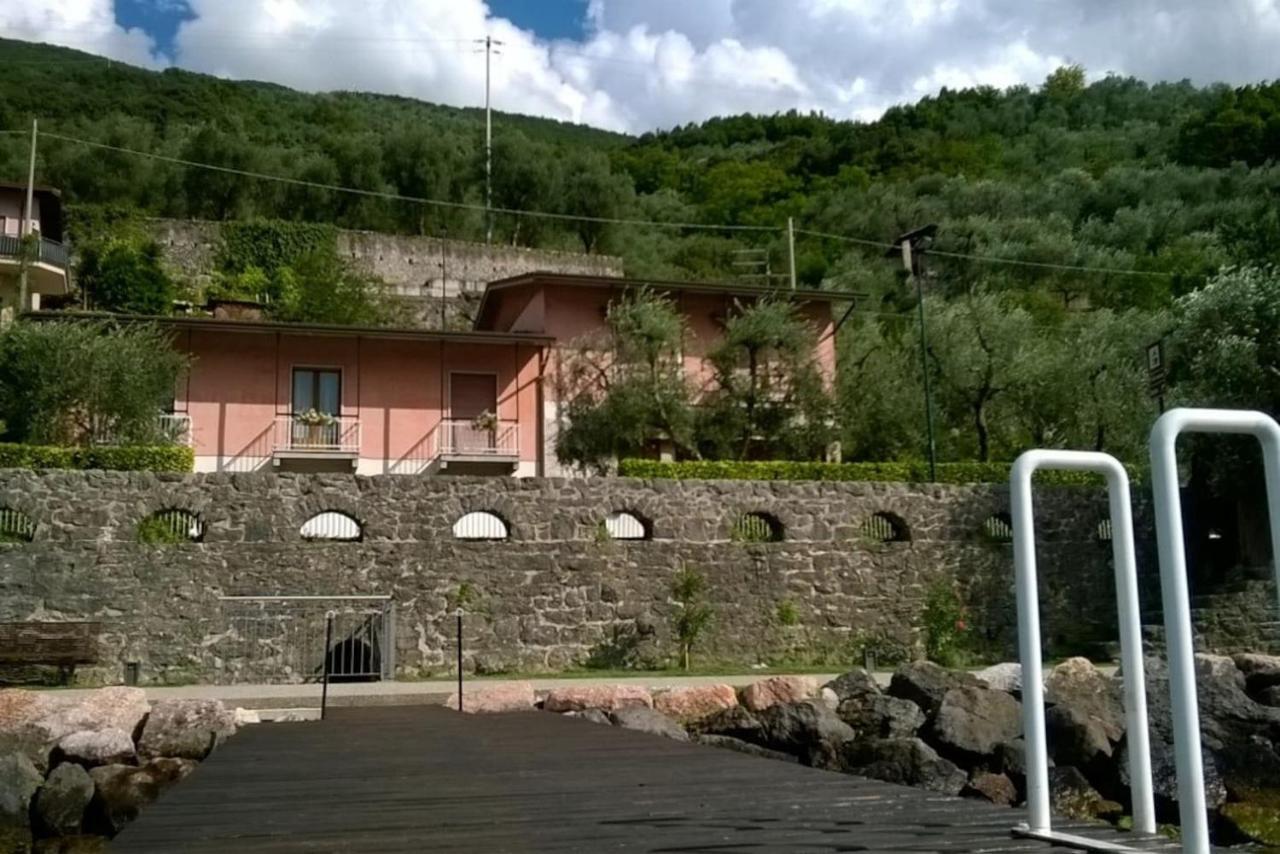 Villa Sul Lago Con Pontile Privato A Brenzone Sul Garda - Unique And Exclusive Kültér fotó